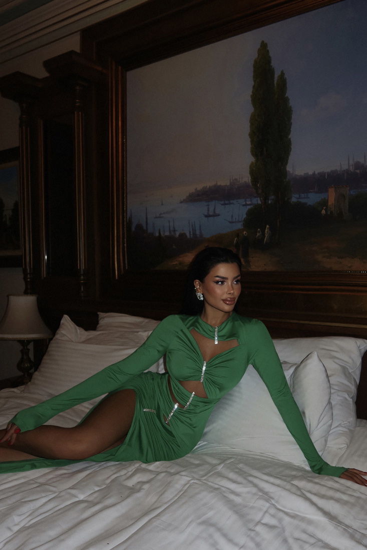 Yeşil Olesia Taş Detaylı Uzun Elbise ATE-2323 - EYYO