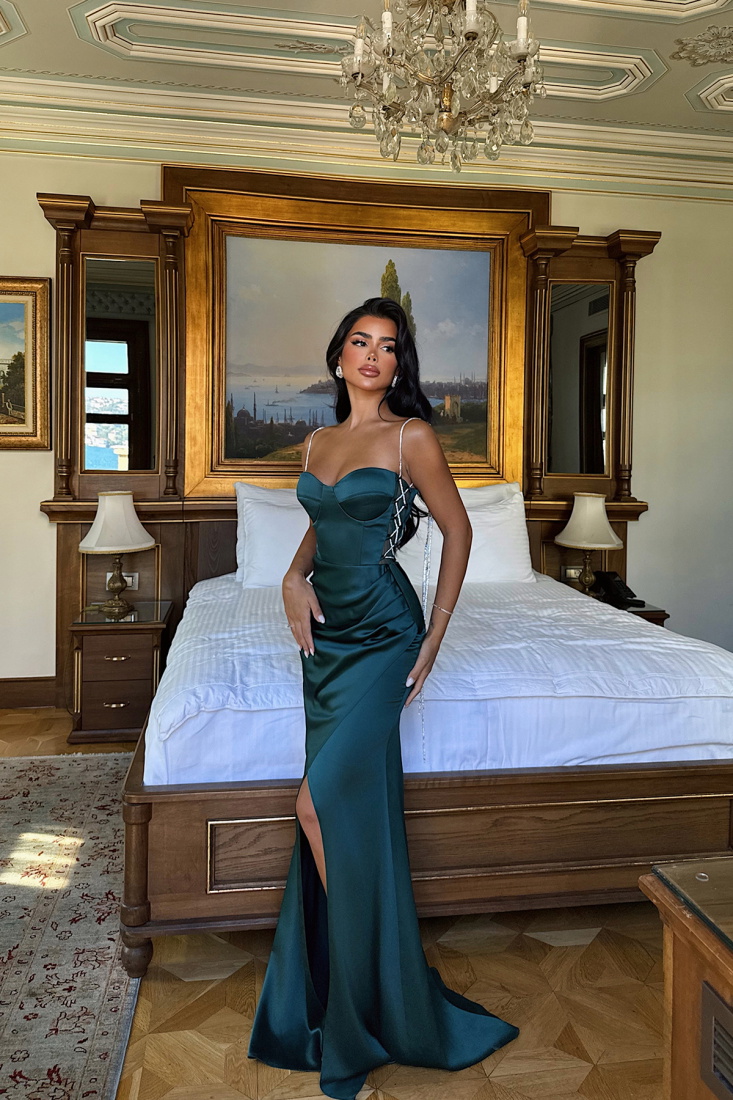 Yeşil Soliana Yırtmaç Detaylı Uzun Abiye ATE-3393 - EYYO