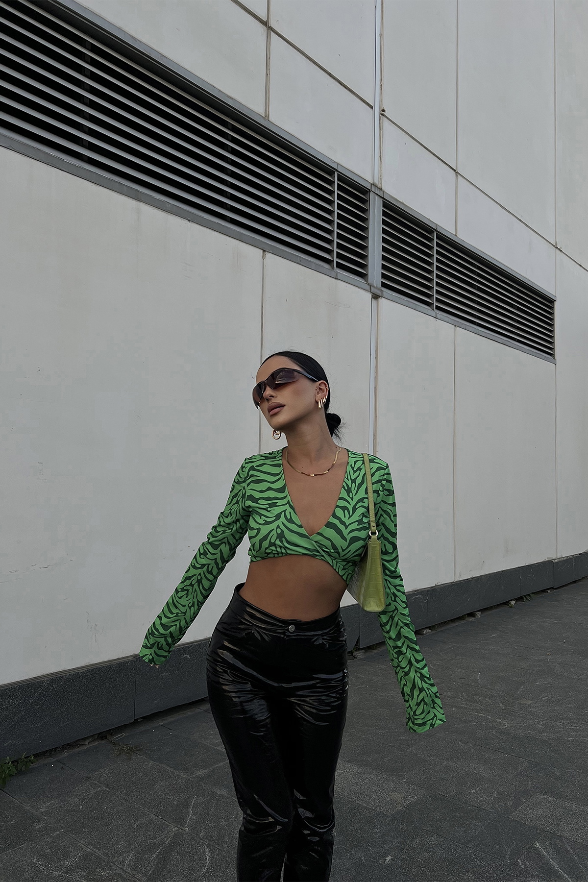 Yeşil Zebra Desen Crop Top ATE2262 - 2