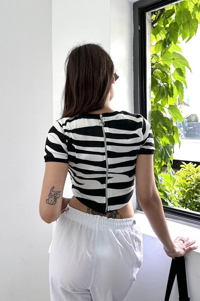 Zebra Desen Arkası Fermuarlı Crop Top ATE7314 - 5